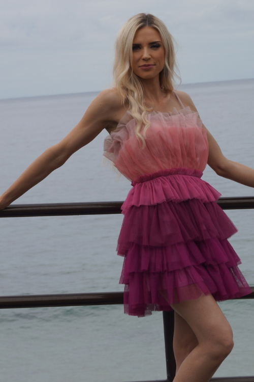 Wonderland Mini Tulle Dress - Pink < Wonderland Mini Tulle Dress - Pink <